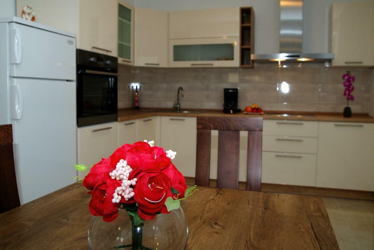 Holiday Home Luka Zadar Exterior photo
